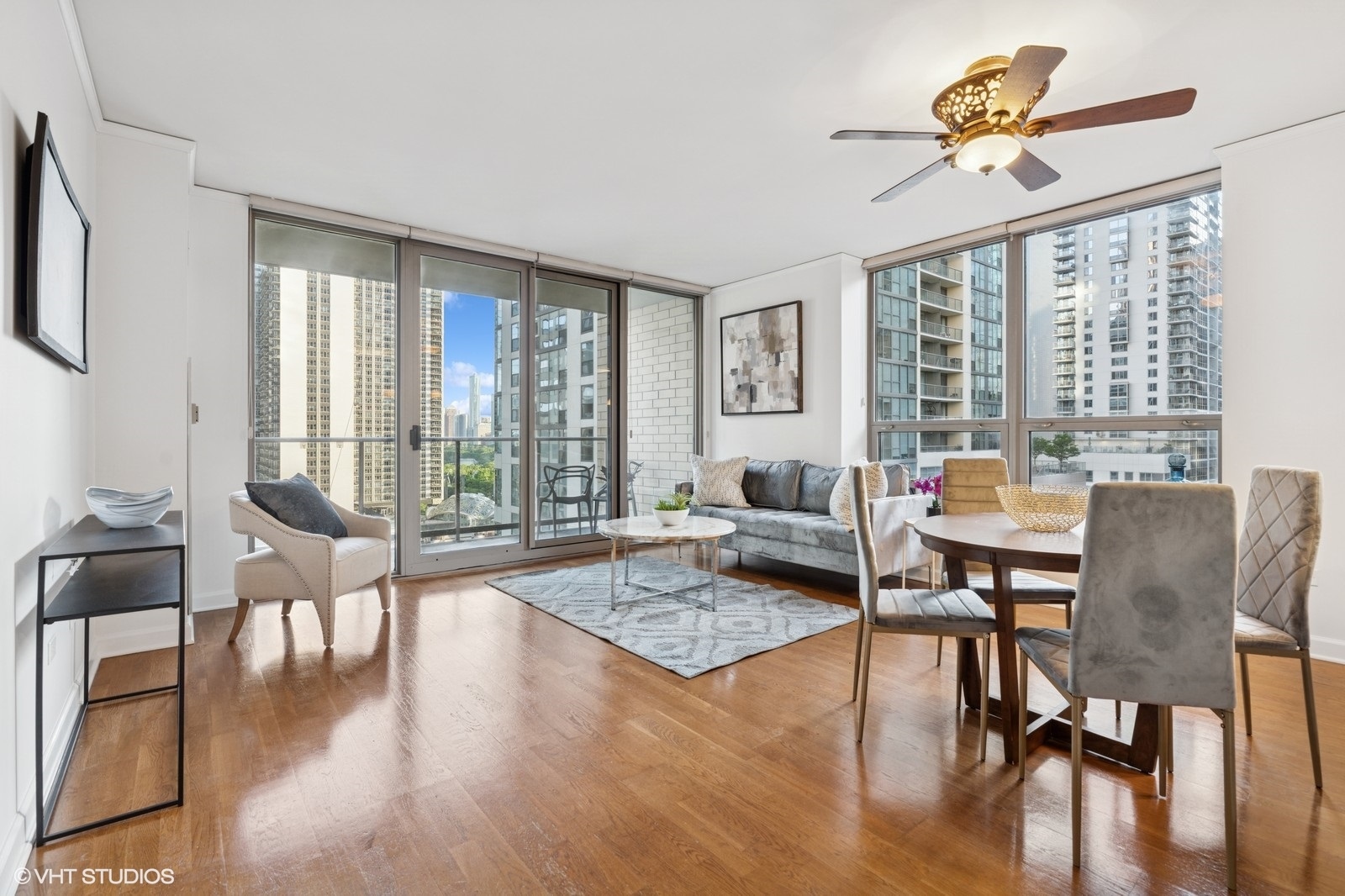 420 E Waterside Drive 1103