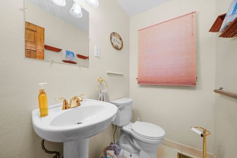 Tiny photo for 245 Tanglewood Court, Elk Grove Village, IL 60007 (MLS # 12526991)