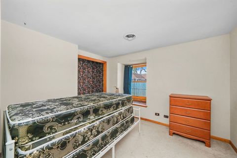 Tiny photo for 245 Tanglewood Court, Elk Grove Village, IL 60007 (MLS # 12526991)