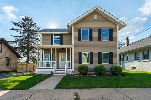 Photo of 133 S View Street, Hinckley, IL 60520 (MLS # 12461600)