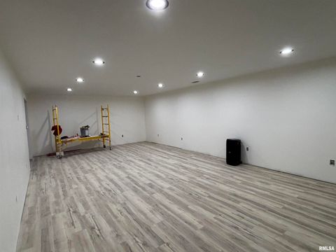 Tiny photo for 1819 Zara Trce, Clinton, IA 52732 (MLS # QC4260705)