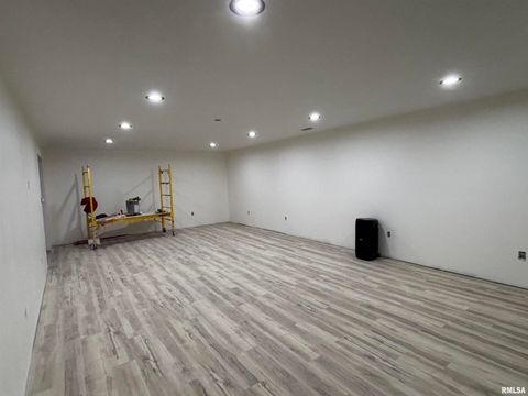 Tiny photo for 1819 Zara Trce, Clinton, IA 52732 (MLS # QC4260705)