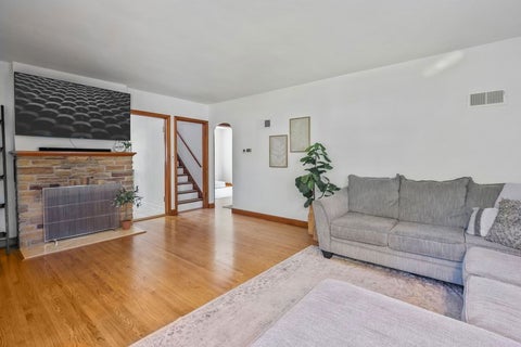 Tiny photo for 422 Harden Street, Antioch, IL 60002 (MLS # 12699479)