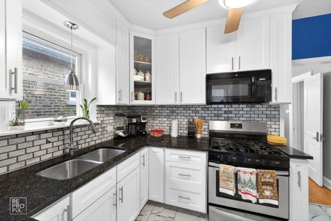 Tiny photo for 3320 W 60th Place, Chicago, IL 60629 (MLS # 12575947)