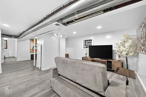 Tiny photo for 3320 W 60th Place, Chicago, IL 60629 (MLS # 12575947)