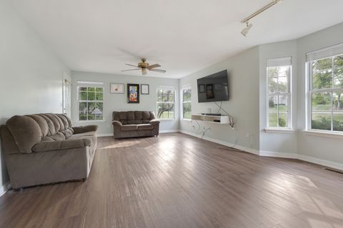 Tiny photo for 2814 Belle Lane #2814, Schaumburg, IL 60193 (MLS # 12441689)