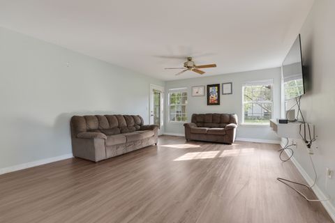 Tiny photo for 2814 Belle Lane #2814, Schaumburg, IL 60193 (MLS # 12441689)