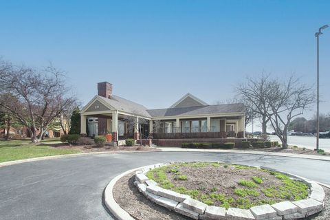 Tiny photo for 120 Glengarry Drive #112, Bloomingdale, IL 60108 (MLS # 12588523)