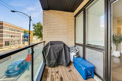 Tiny photo for 2341 W Chicago Avenue #2F, Chicago, IL 60622 (MLS # 12554350)
