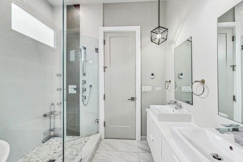 Tiny photo for 2341 W Chicago Avenue #2F, Chicago, IL 60622 (MLS # 12554350)