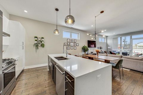 Tiny photo for 2341 W Chicago Avenue #2F, Chicago, IL 60622 (MLS # 12554350)