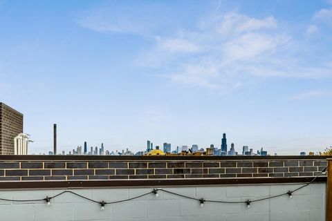 Tiny photo for 2341 W Chicago Avenue #2F, Chicago, IL 60622 (MLS # 12554350)