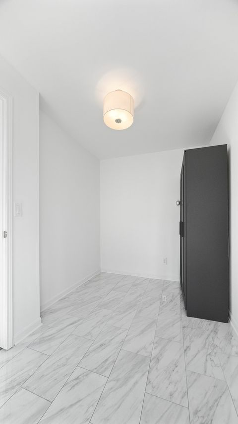 Tiny photo for 40 E Cedar Street #18A, Chicago, IL 60611 (MLS # 12620689)