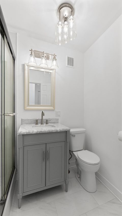 Tiny photo for 40 E Cedar Street #18A, Chicago, IL 60611 (MLS # 12620689)