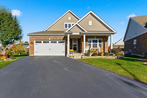 Photo of 1851 Glenlake Court, New Lenox, IL 60451 (MLS # 12517998)