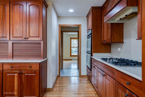 Tiny photo for Naperville, IL 60563 (MLS # 12482917)