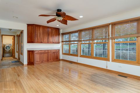 Tiny photo for Naperville, IL 60563 (MLS # 12482917)