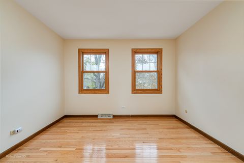 Tiny photo for Naperville, IL 60563 (MLS # 12482917)