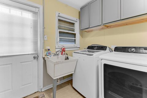 Tiny photo for 14832 Langley Avenue, Dolton, IL 60419 (MLS # 12624241)