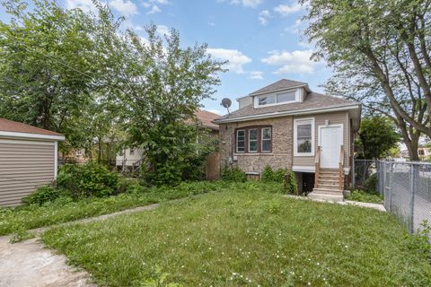 Tiny photo for 10001 S Wentworth Avenue, Chicago, IL 60628 (MLS # 12512267)