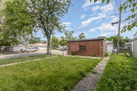 Tiny photo for 10001 S Wentworth Avenue, Chicago, IL 60628 (MLS # 12512267)