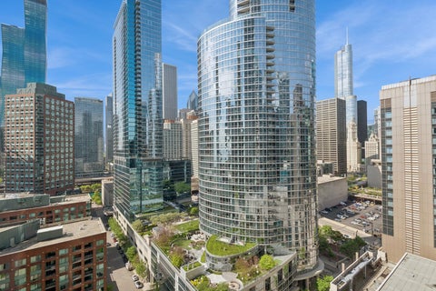 Tiny photo for 512 N MCCLURG Court #1509, Chicago, IL 60611 (MLS # 12579515)