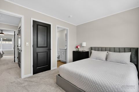 Tiny photo for 3209 Martini Street, Mundelein, IL 60060 (MLS # 12454940)