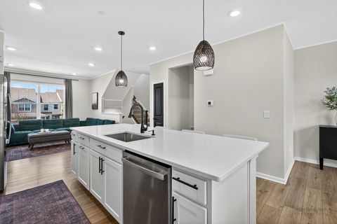 Tiny photo for 3209 Martini Street, Mundelein, IL 60060 (MLS # 12454940)