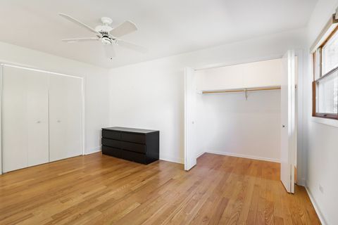 Tiny photo for 2019 E Avon Lane, Arlington Heights, IL 60004 (MLS # 12597991)