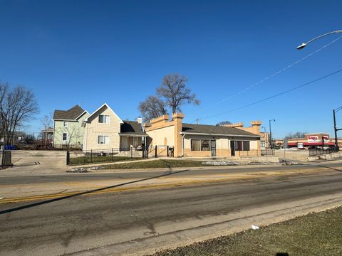 Mixed Use in Rockford IL 119 Central Avenue.jpg
