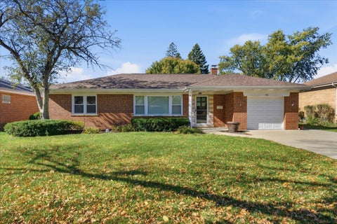 Photo of 460 S Cherry Street, Itasca, IL 60143 (MLS # 12790739)