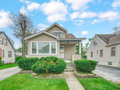 Photo of 1635 Linden Road, Homewood, IL 60430 (MLS # 12785918)