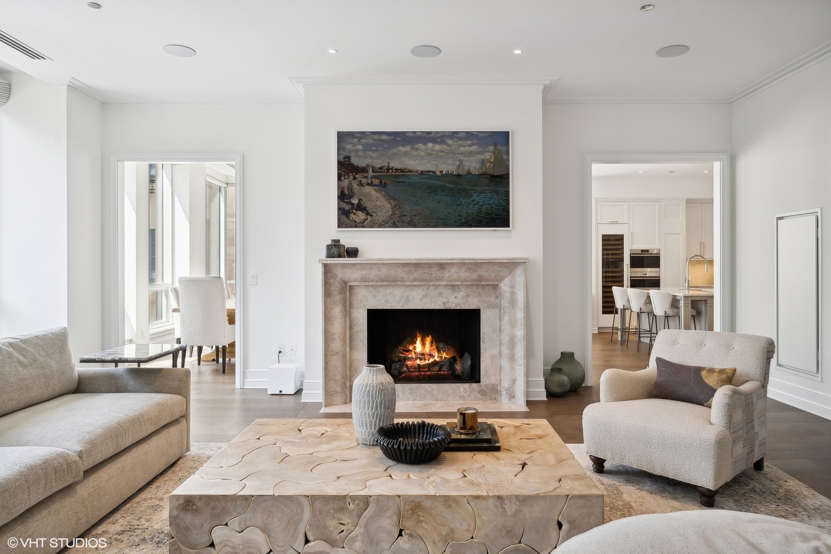 435 N Michigan Avenue 1008