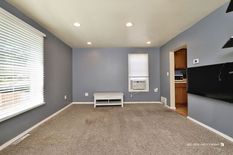 Tiny photo for 3233 Elisha Avenue, Zion, IL 60099 (MLS # 12649252)
