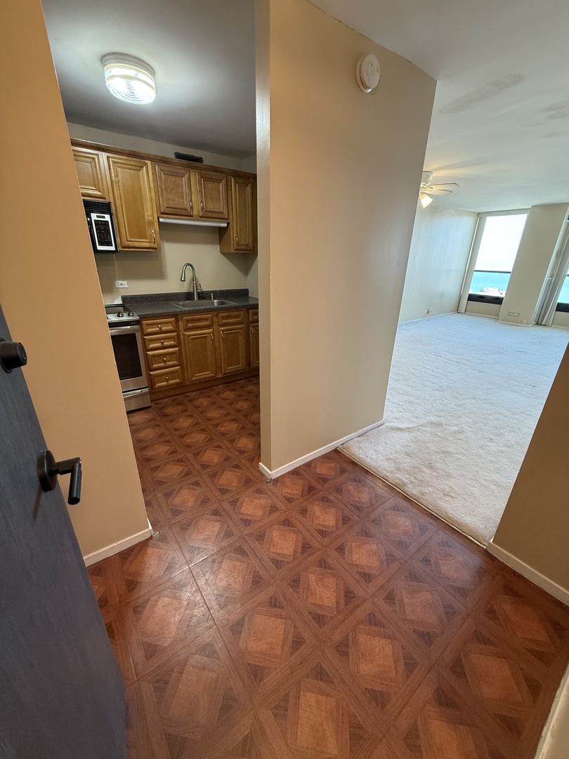 1030 N STATE Street 48G