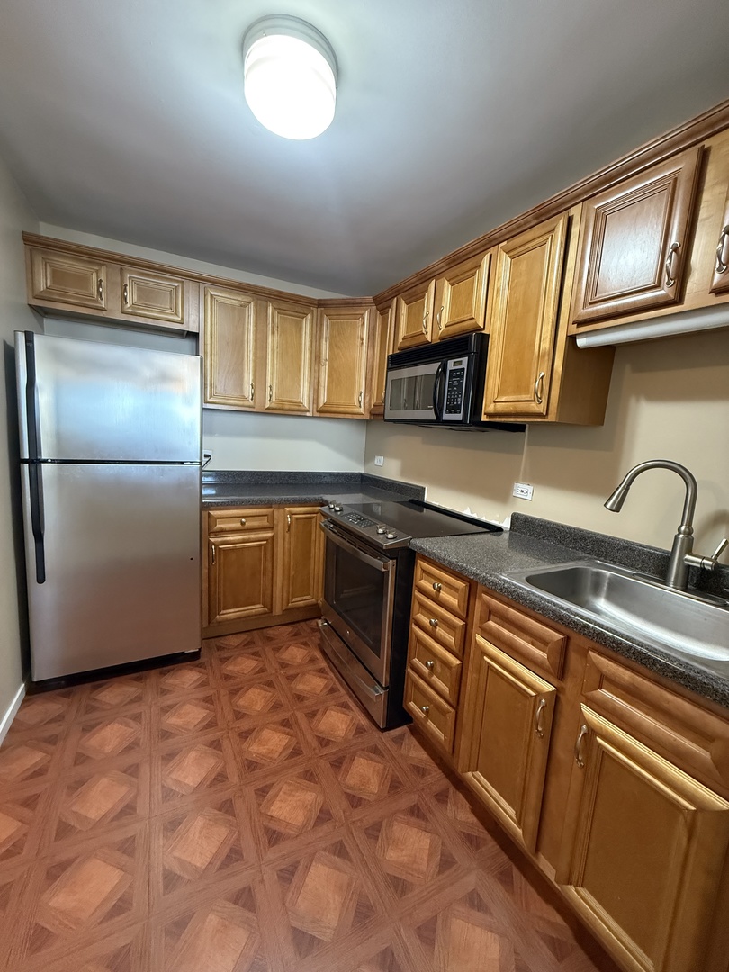 1030 N STATE Street 48G