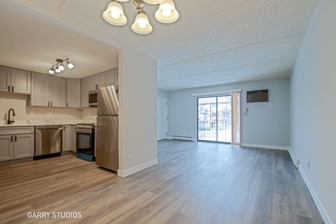 Tiny photo for 340 Klein Creek Court #C, Carol Stream, IL 60188 (MLS # 12551891)