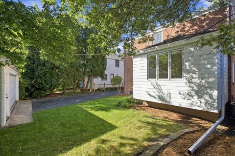 Tiny photo for 2107 Lincolnwood Drive, Evanston, IL 60201 (MLS # 12772175)