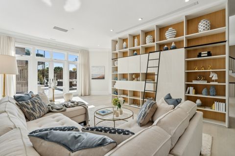 Tiny photo for 545 W Dickens Avenue, Chicago, IL 60614 (MLS # 12375805)