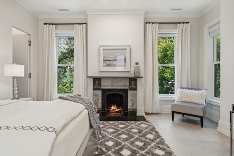Tiny photo for 545 W Dickens Avenue, Chicago, IL 60614 (MLS # 12375805)
