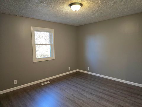 Tiny photo for 2460 Wasson Road, Harrisburg, IL 62946 (MLS # 100000027)