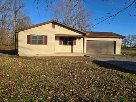 Tiny photo for 2460 Wasson Road, Harrisburg, IL 62946 (MLS # 100000027)