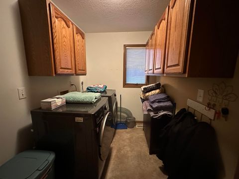 Tiny photo for 2610 38th Street #1, Moline, IL 61265 (MLS # 100000233)