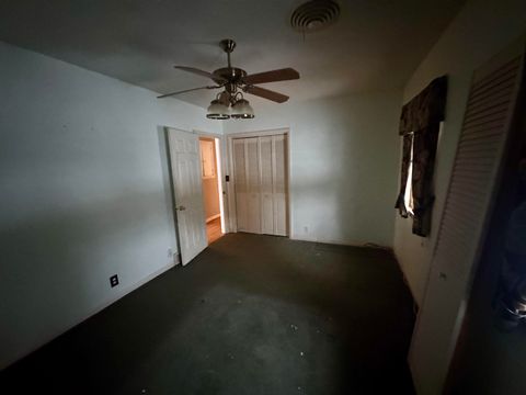 Tiny photo for 2435 E 41st Street, Davenport, IA 52806 (MLS # 100000028)