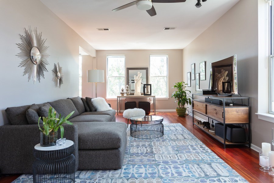 1530 N Throop Street 3