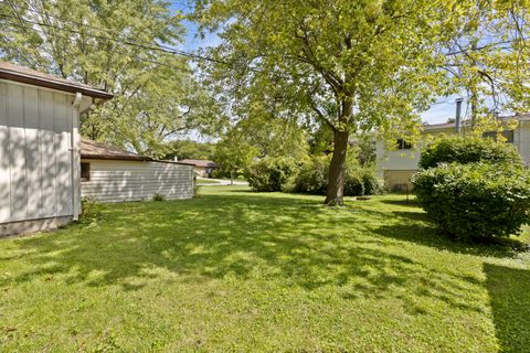 Tiny photo for 259 PINE Lane, Bensenville, IL 60106 (MLS # 12508089)