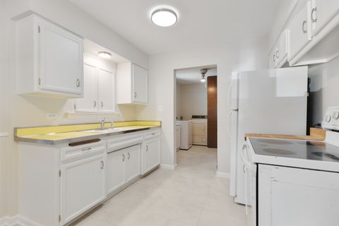 Tiny photo for 259 PINE Lane, Bensenville, IL 60106 (MLS # 12508089)