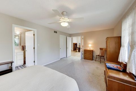 Tiny photo for 6501 Raintree Court, Lisle, IL 60532 (MLS # 12617218)