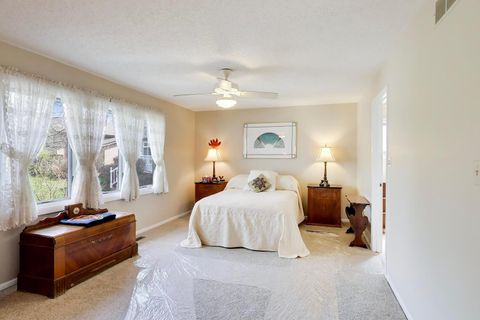 Tiny photo for 6501 Raintree Court, Lisle, IL 60532 (MLS # 12617218)