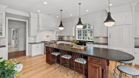 Tiny photo for 25 Riderwood Road, North Barrington, IL 60010 (MLS # 12654710)